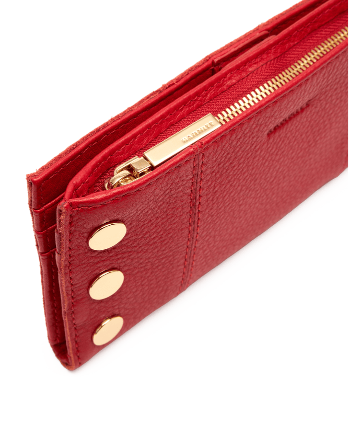 110-North-Chili-Red-G-Detail-View