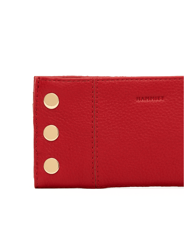 110-North-Chili-Red-G-Front-View-Detail