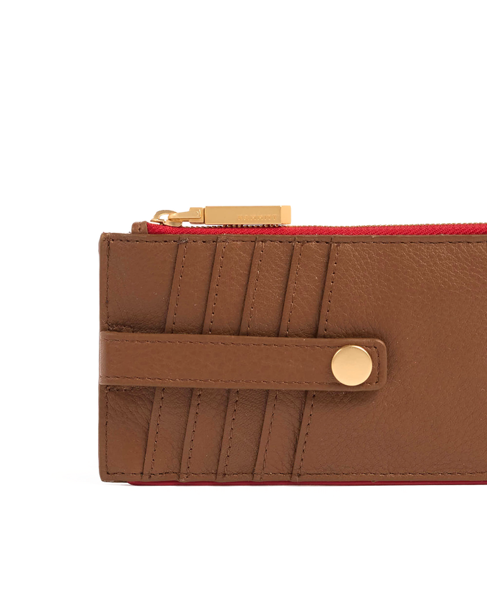 210-West-Mahogany-Pebble-BG-Red-Zip-Front-Detail-View