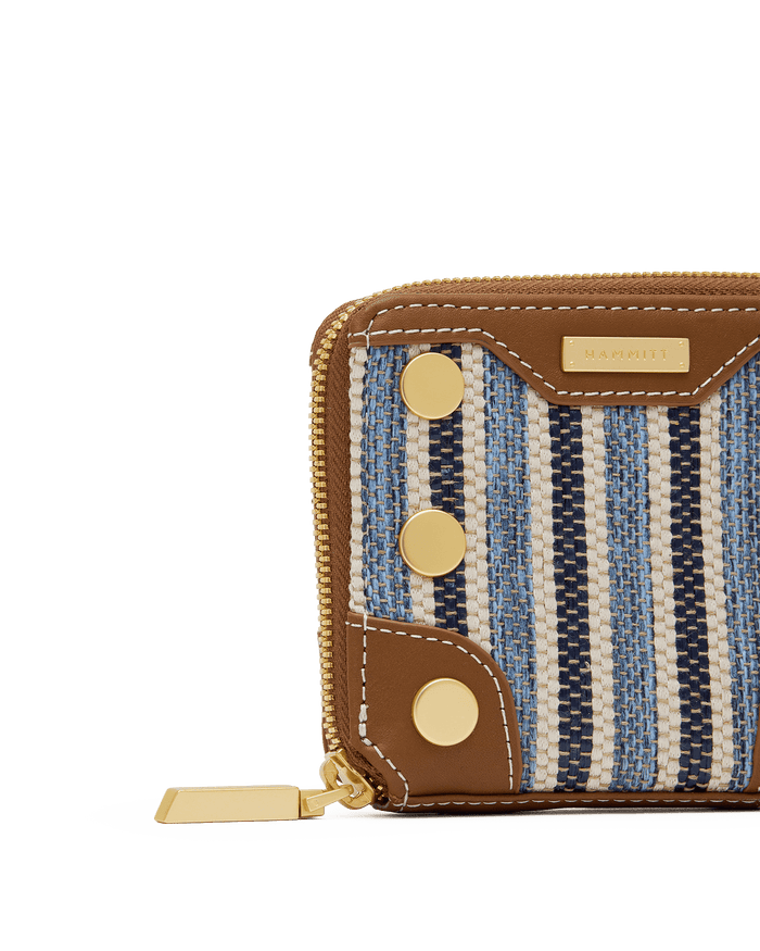 5-North-Cabana-Blue-BG-Front-Detail-View