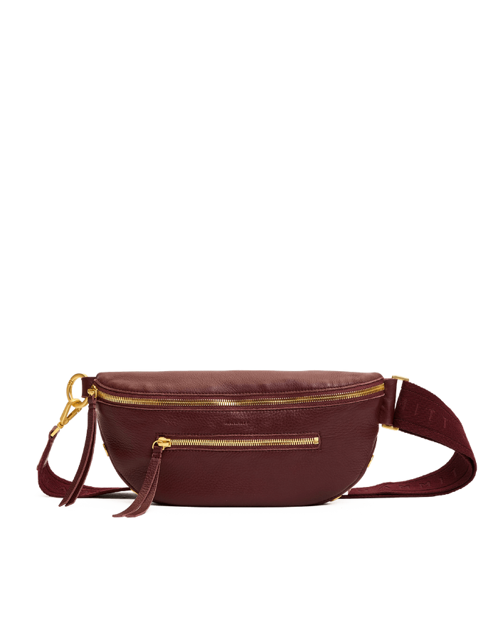 Charles-Crossbody-Med-Cherrywood-Pebble-BG-Front-View