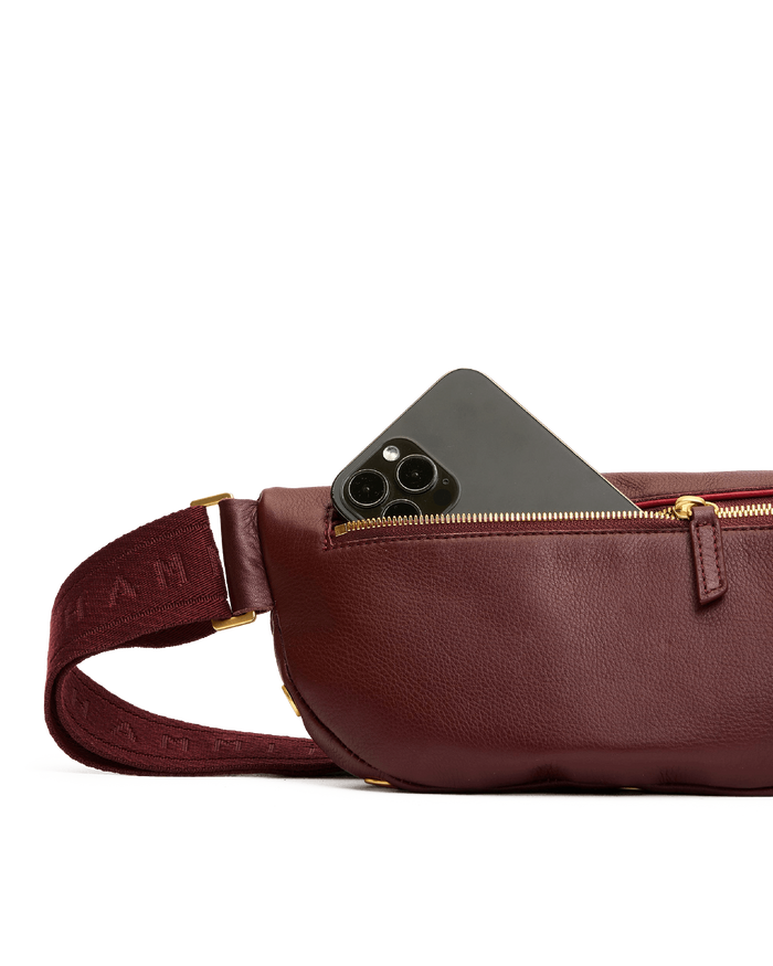 Charles-Crossbody-Med-Cherrywood-Pebble-BG-Back-View-Detail