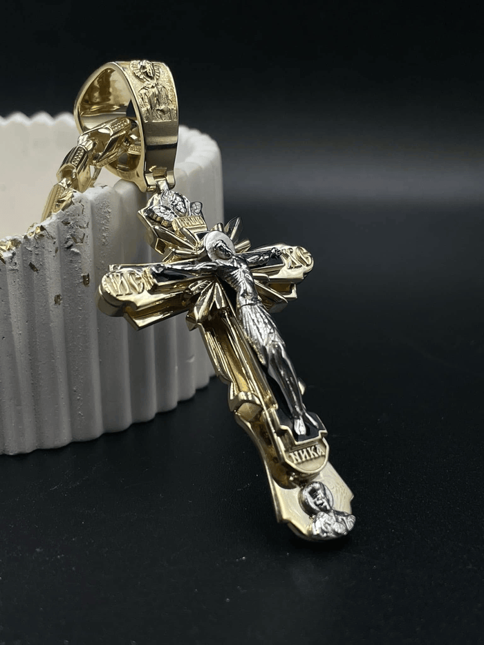 ✨Collar con colgante que representa a Jesús-ES