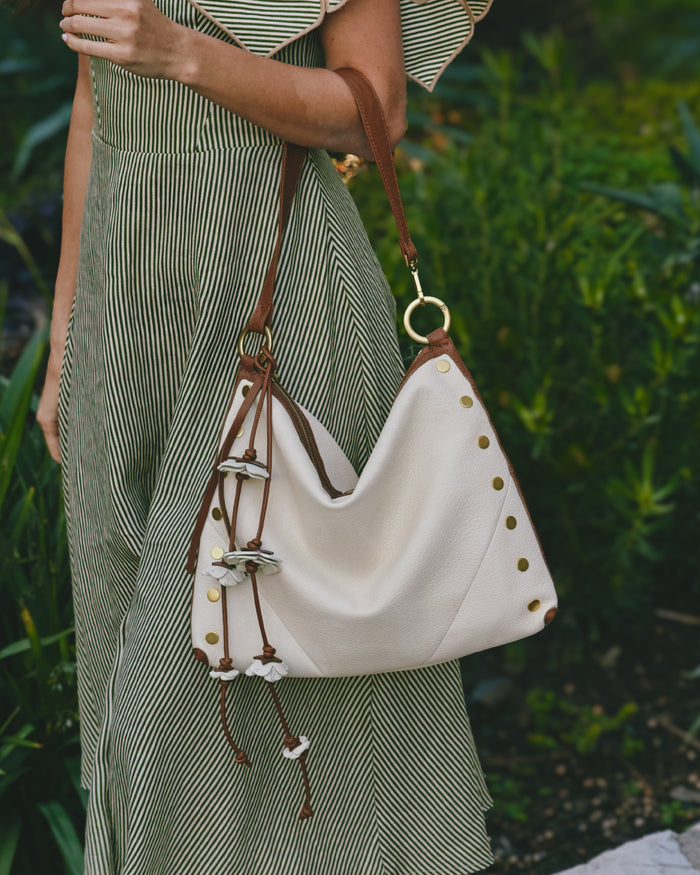 Eve Falling Flower Charm | West End/