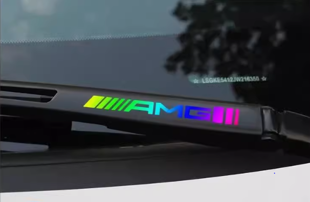 Barvno / AMG