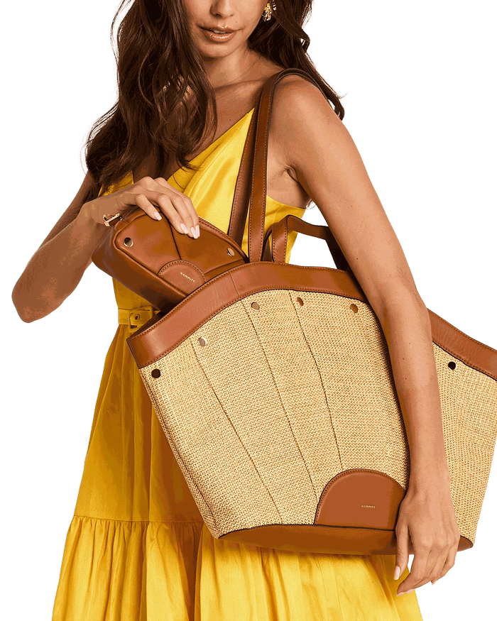 Shelley-Pouch-Cocoa-G-Model-View-2
