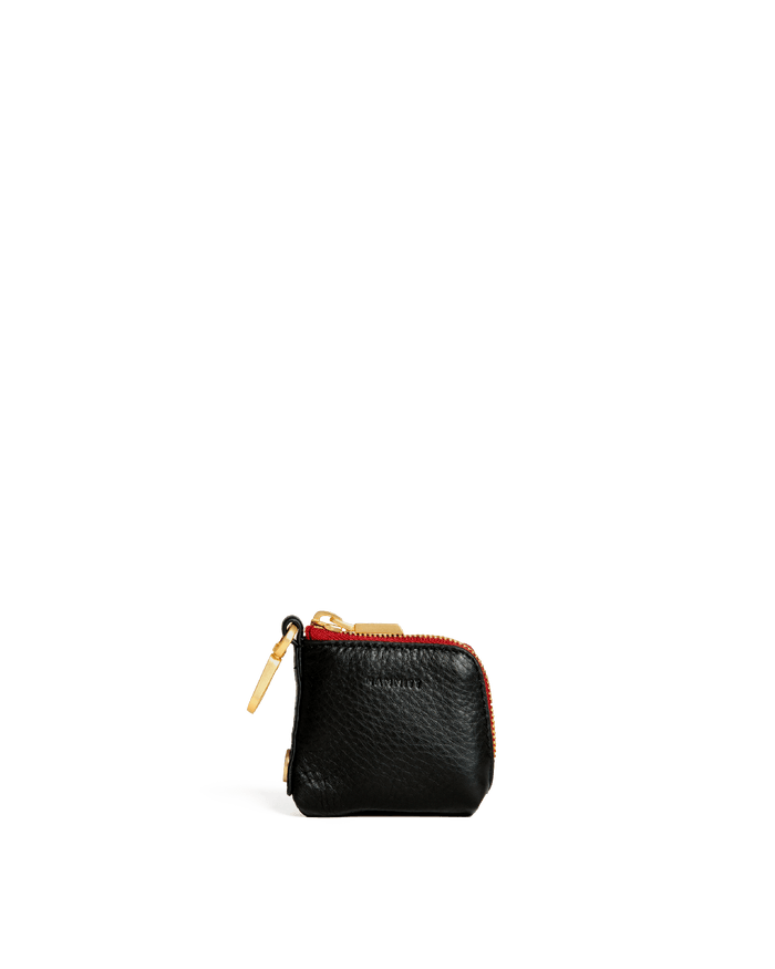 Syd-Pouch-Black-BG-Red-Zip-Front-View-2