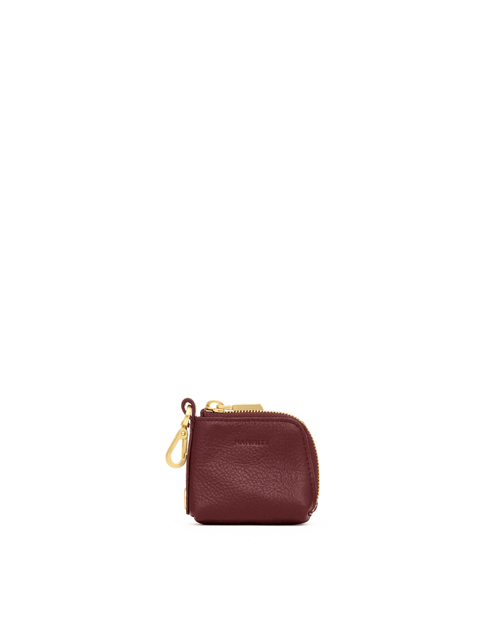 Syd-Pouch-Cherrywood-Pebble-BG-Front-View