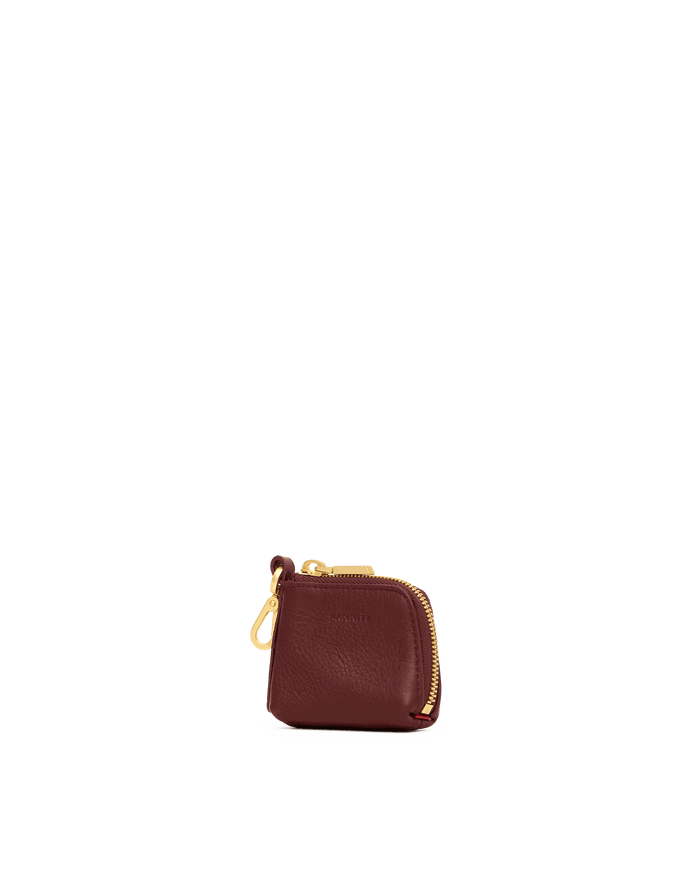 Syd-Pouch-Cherrywood-Pebble-BG-Front-View-2