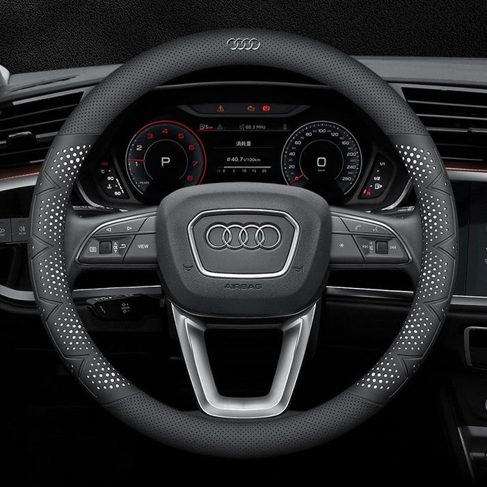 Audi / Okroglo / Bela