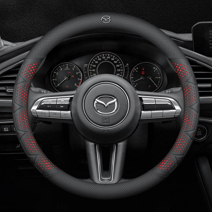 Mazda / Okroglo / Rdeča