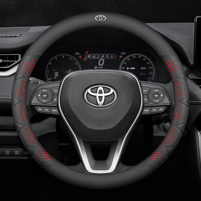 Toyota / Okroglo / Rdeča