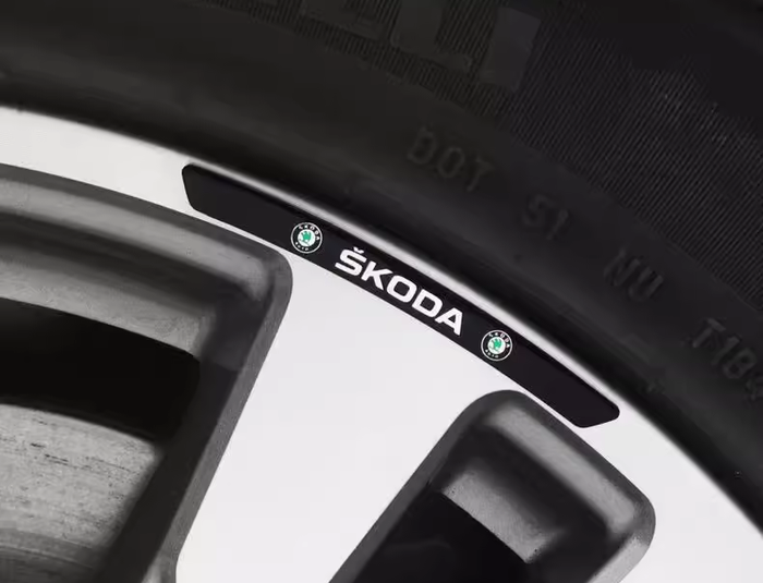 Negro / Skoda