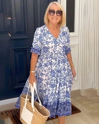Vestido estampado con escote en pico, elegante y con estilo.-ES