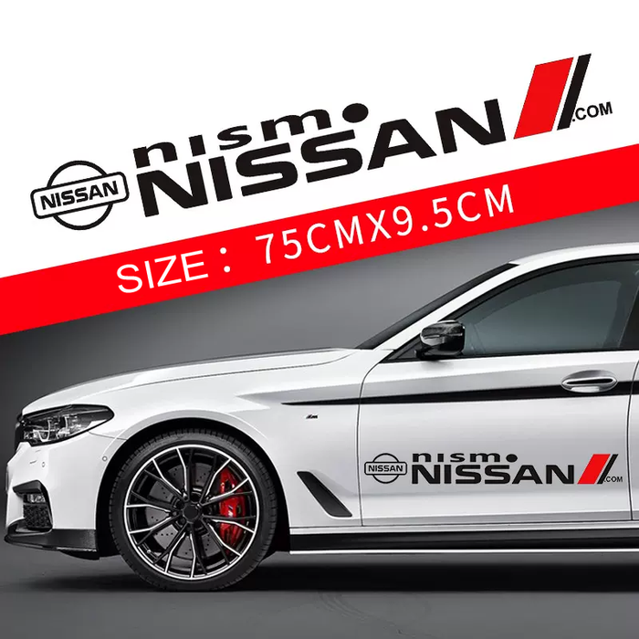 Črna / Nissan